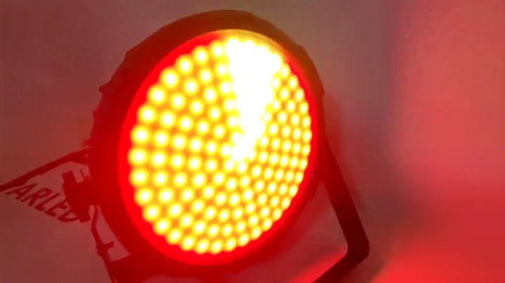 Прожектор Magic Par Light